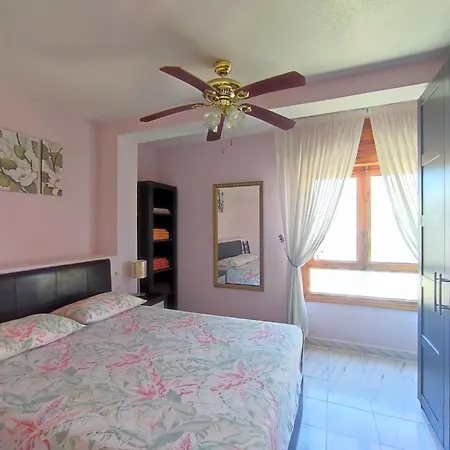 Excelente Vacacional En Guardamar A Unos Pasos De La Playa, Calle Paraguay Daire *